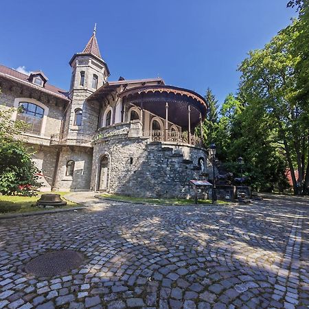 Готель Castelul Stirbey Сіная Екстер'єр фото